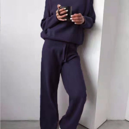 Women's two-piece knit lounge set