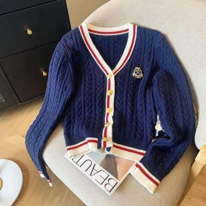 Women's cropped knit cardigan