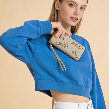 Women's RFID blocking wristlet wallet