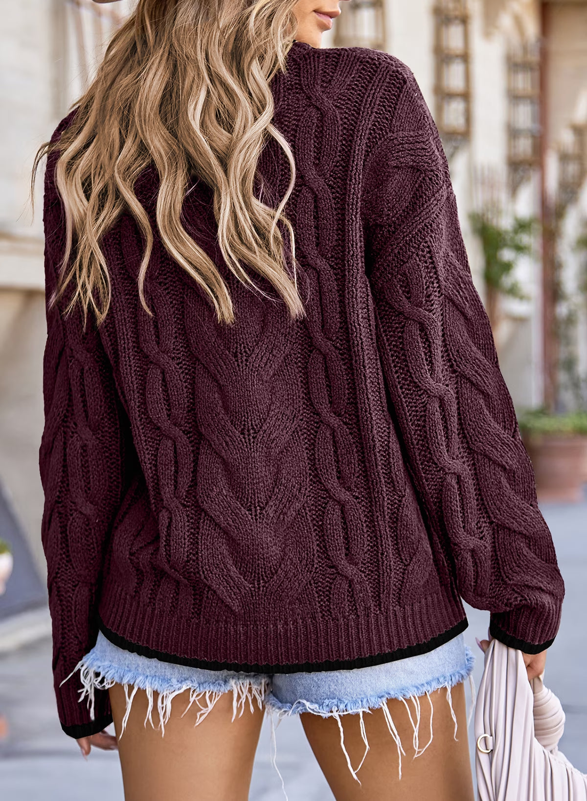 Women's cable knit crewneck sweater